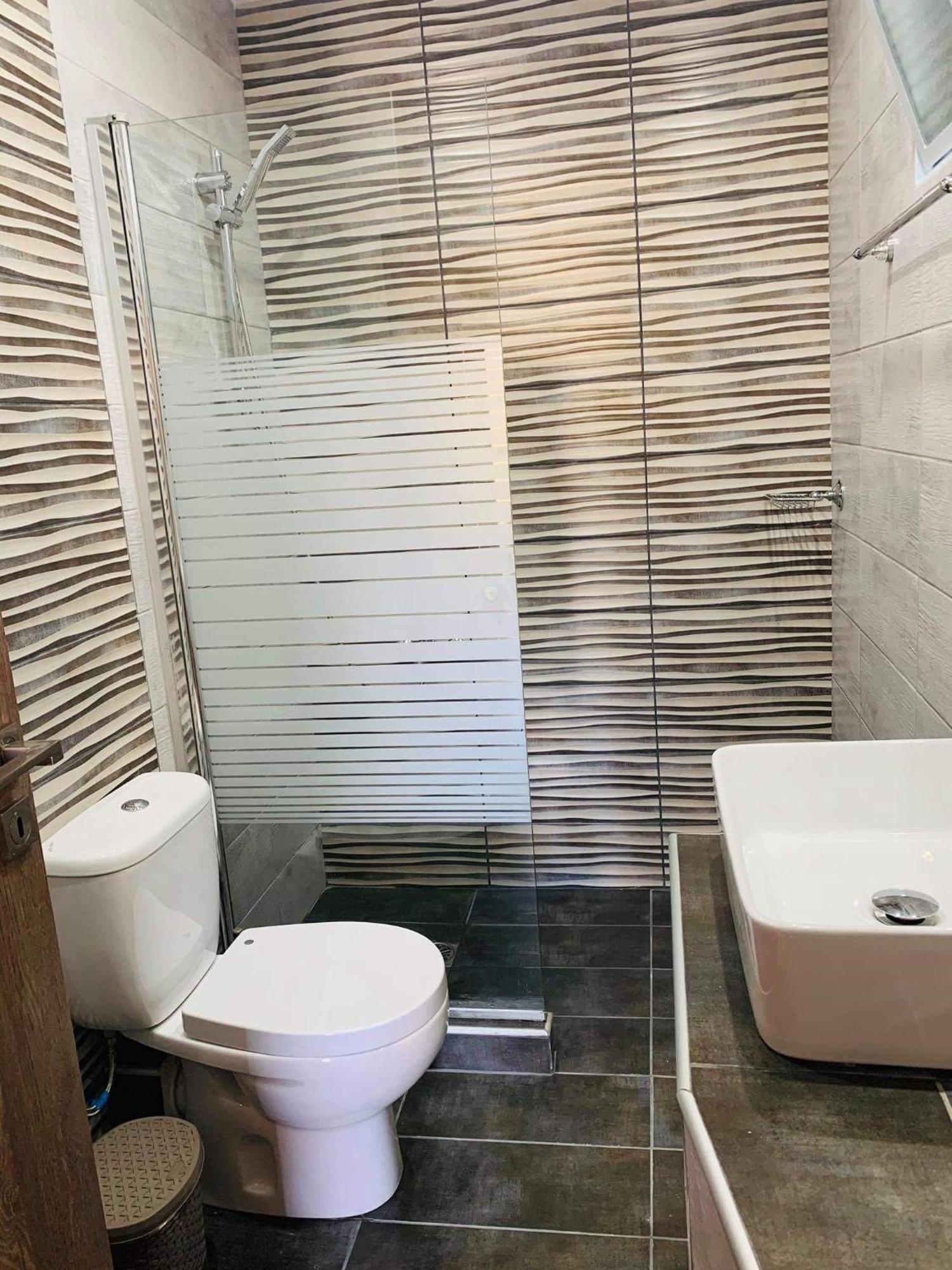 Finikes Apartments Stoupa Phòng bức ảnh
